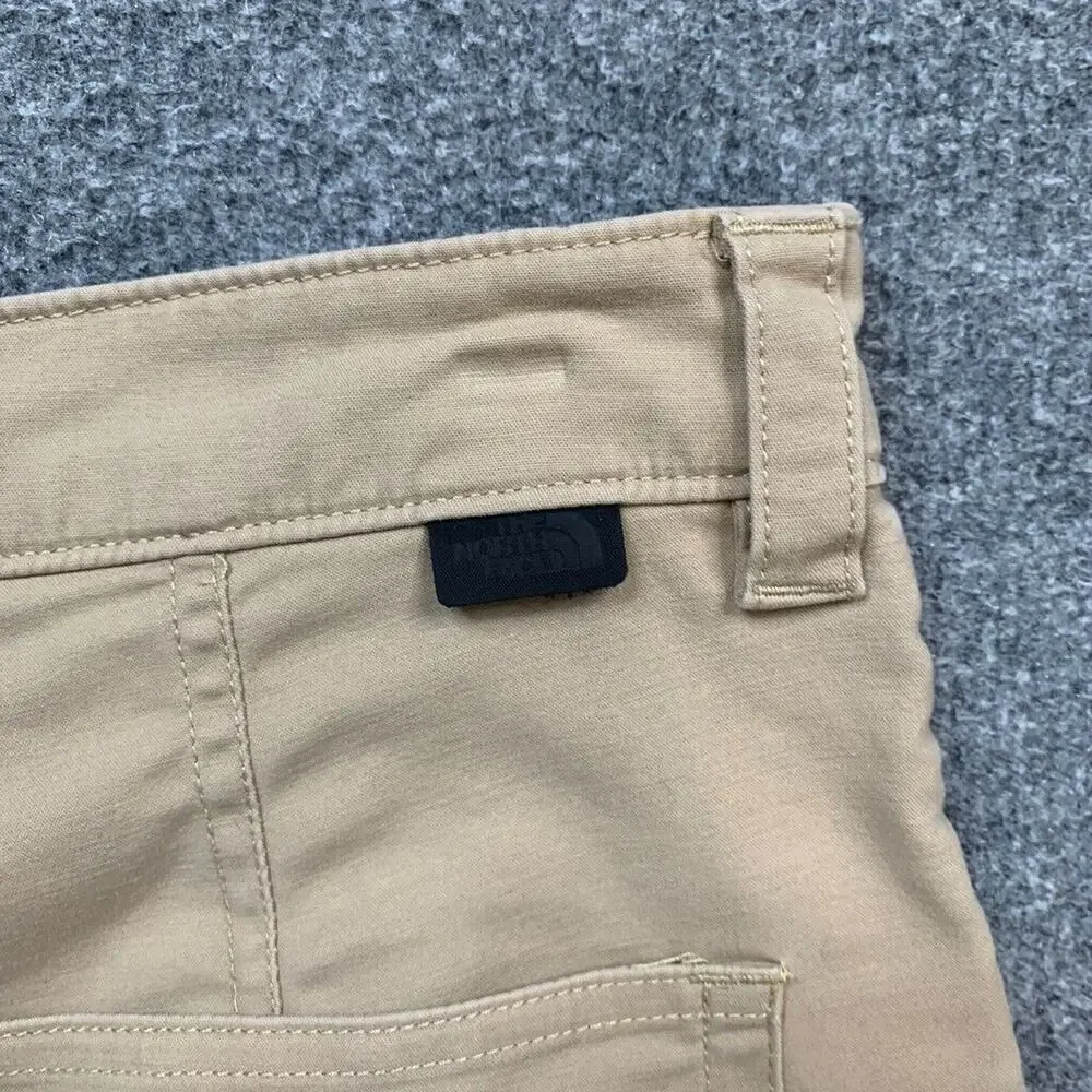 The North Face Shorts Mens 32 Wheat Cotton Stretch Flat Front Casual‎ Walk Chino